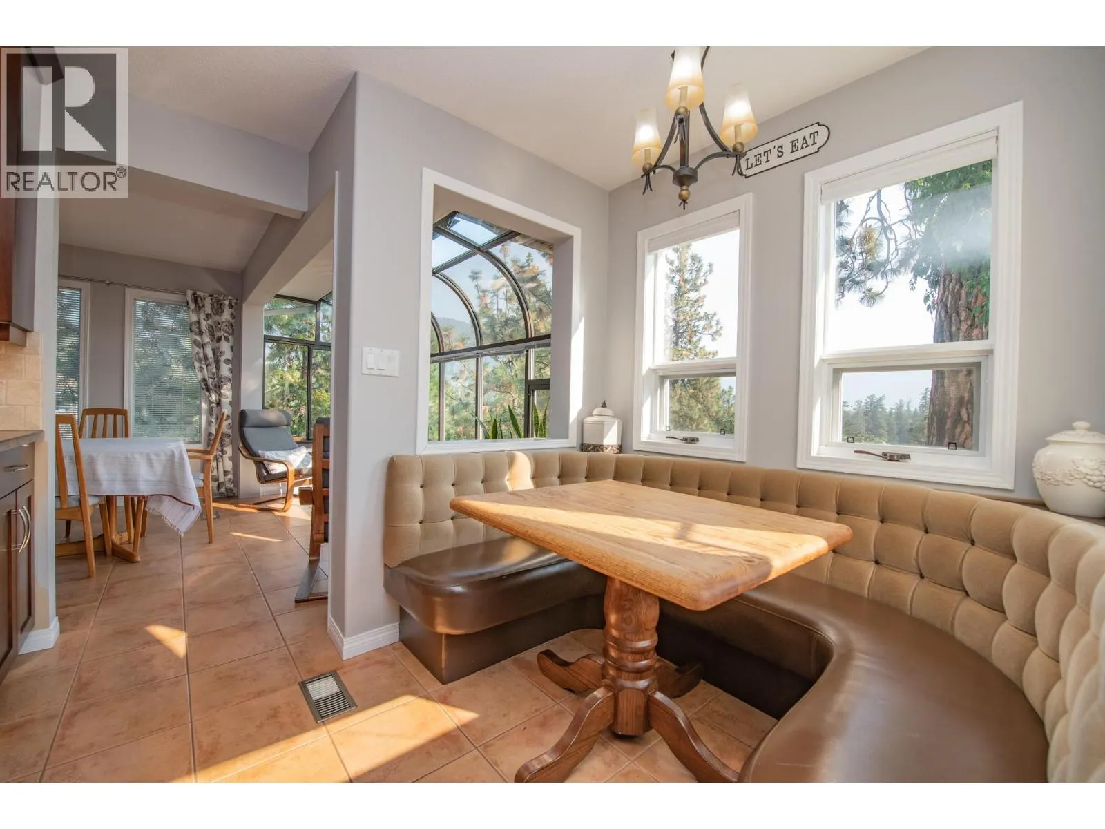 5290 Silver Star Road