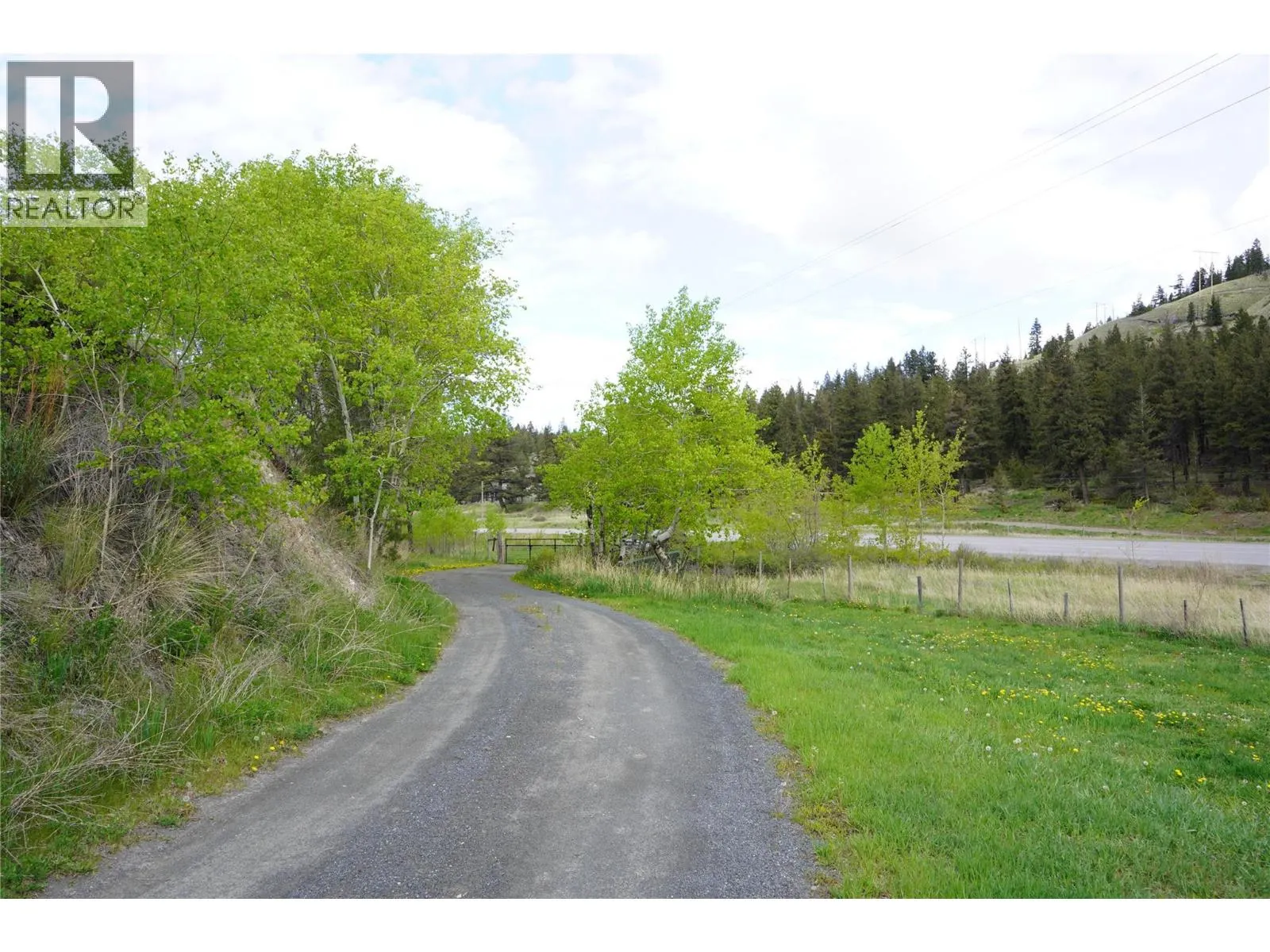 6805 CARIBOO  97 Highway