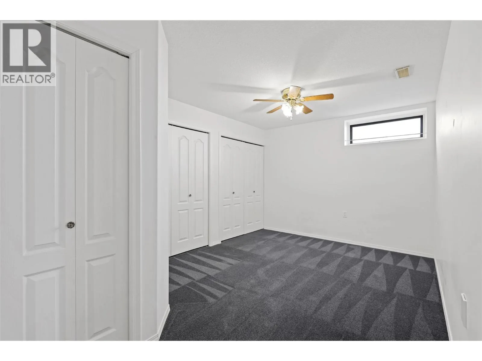 1575 Springhill Drive Unit# 31