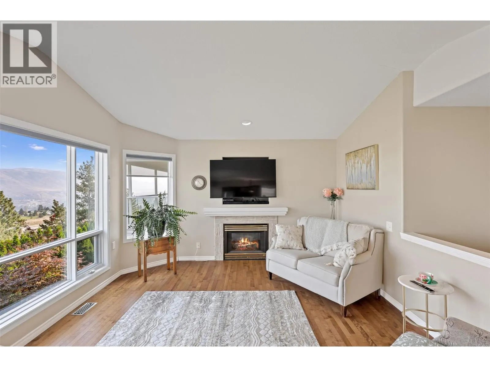1575 Springhill Drive Unit# 31