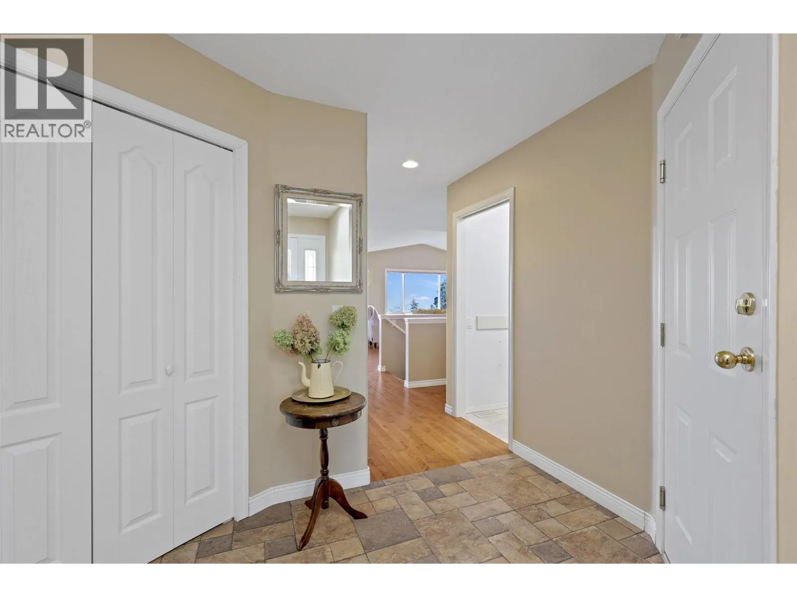1575 Springhill Drive Unit# 31