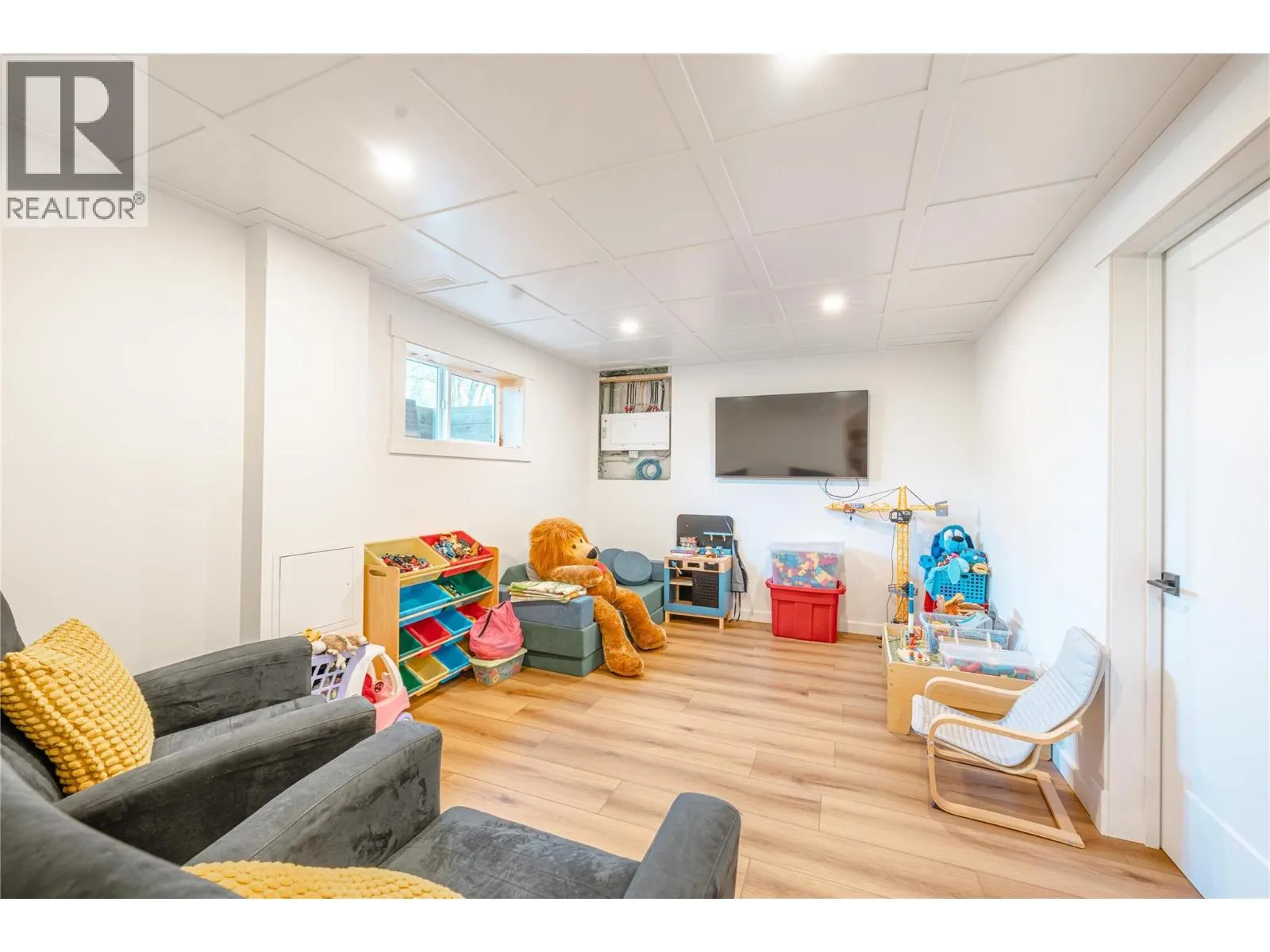 223 Viers Crescent