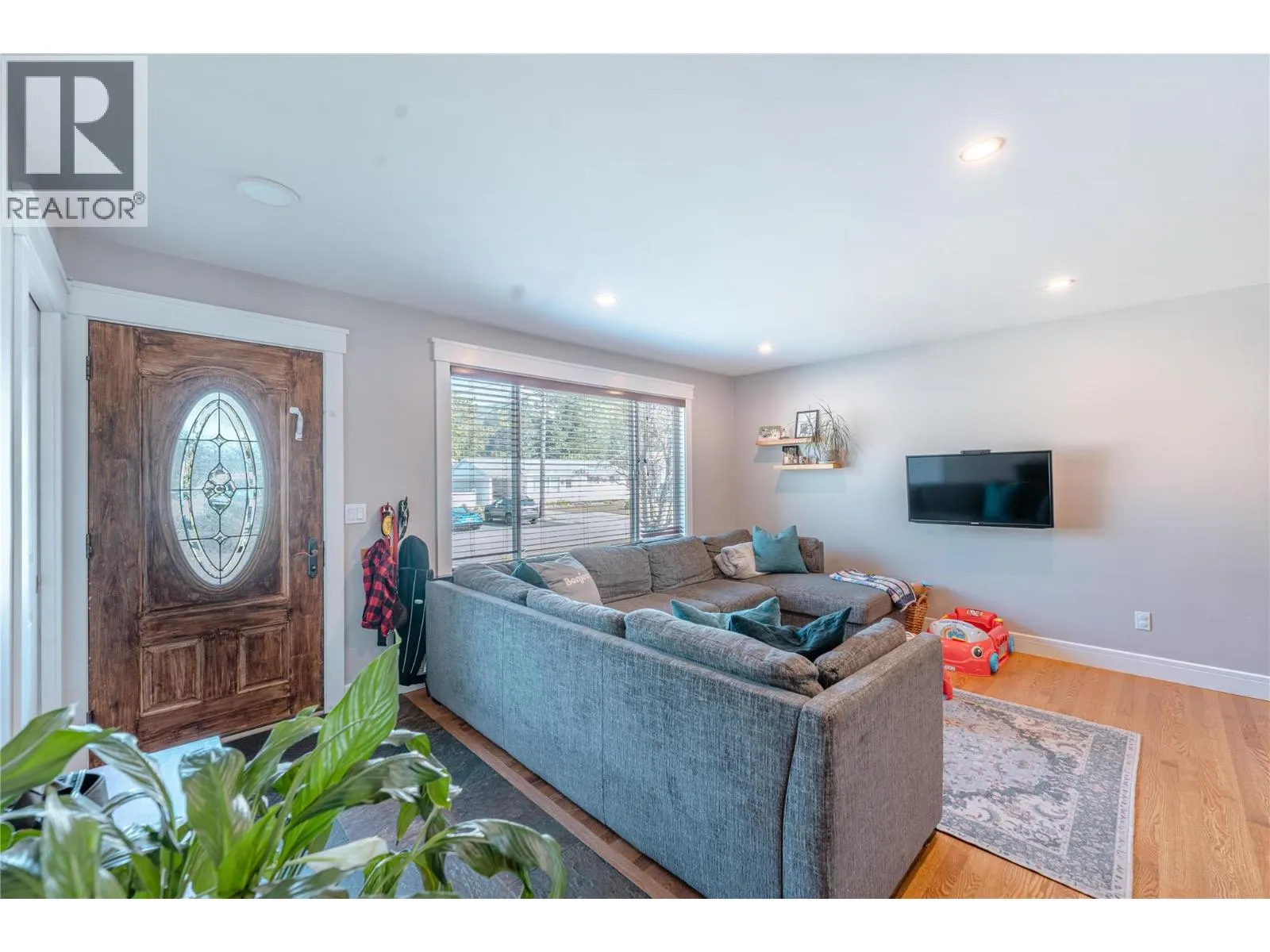 223 Viers Crescent