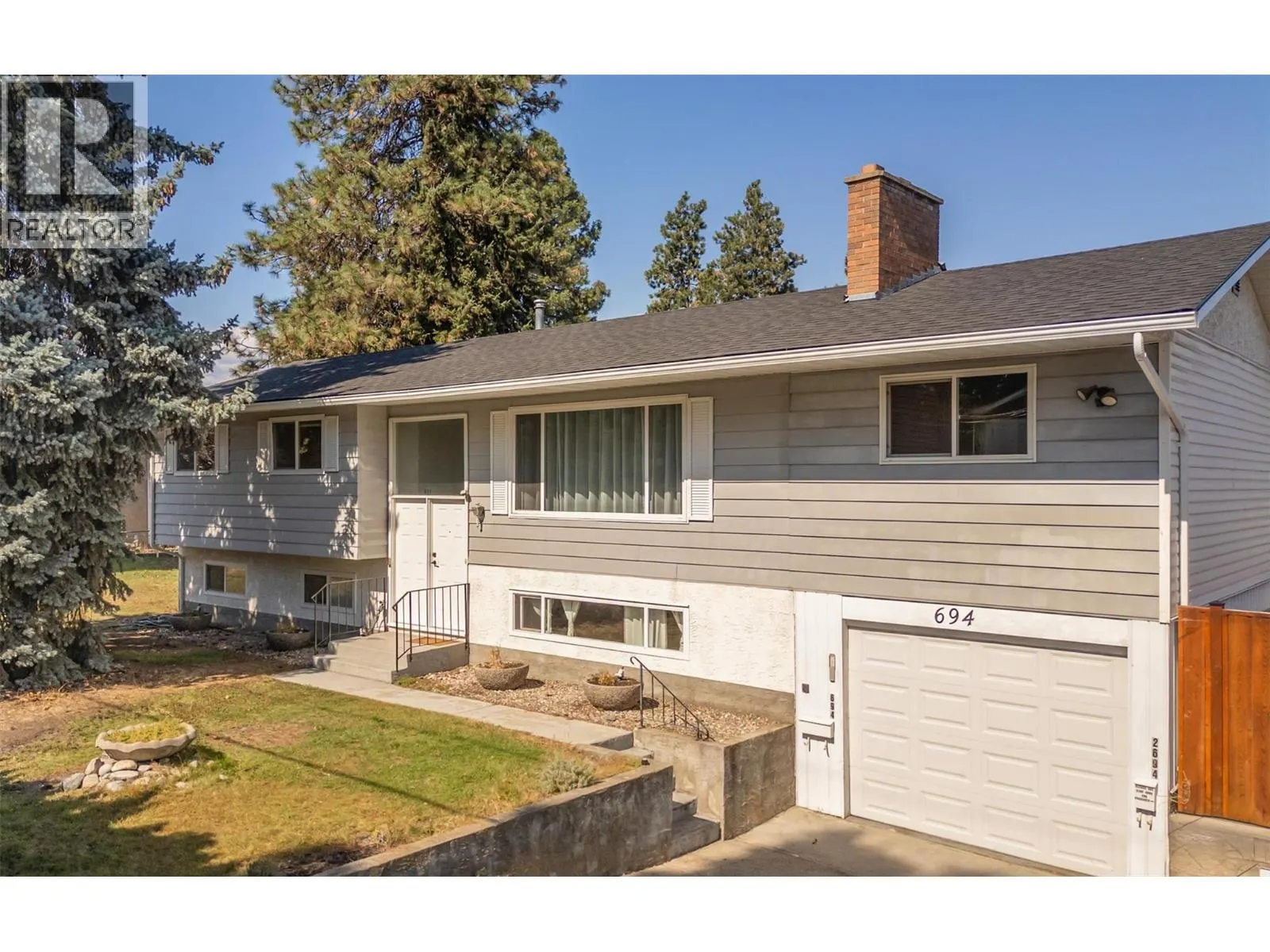 694 Tozer Avenue