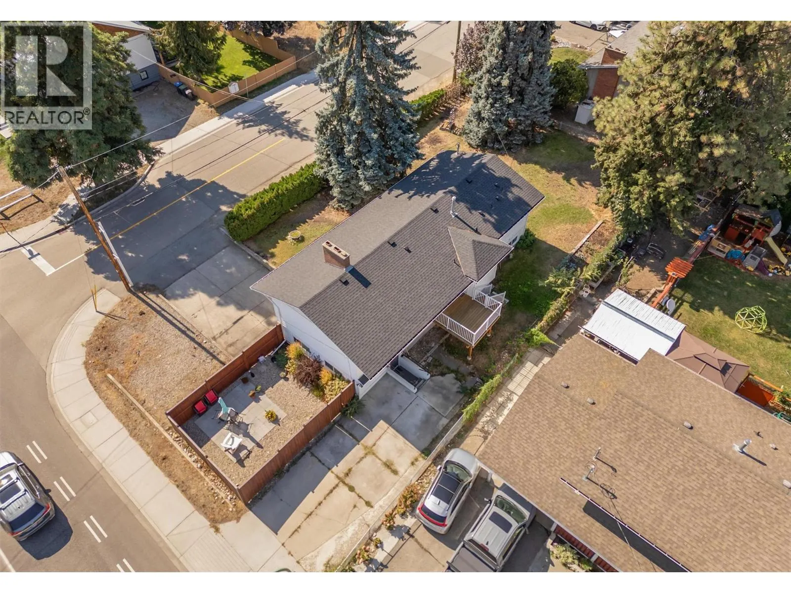 694 Tozer Avenue