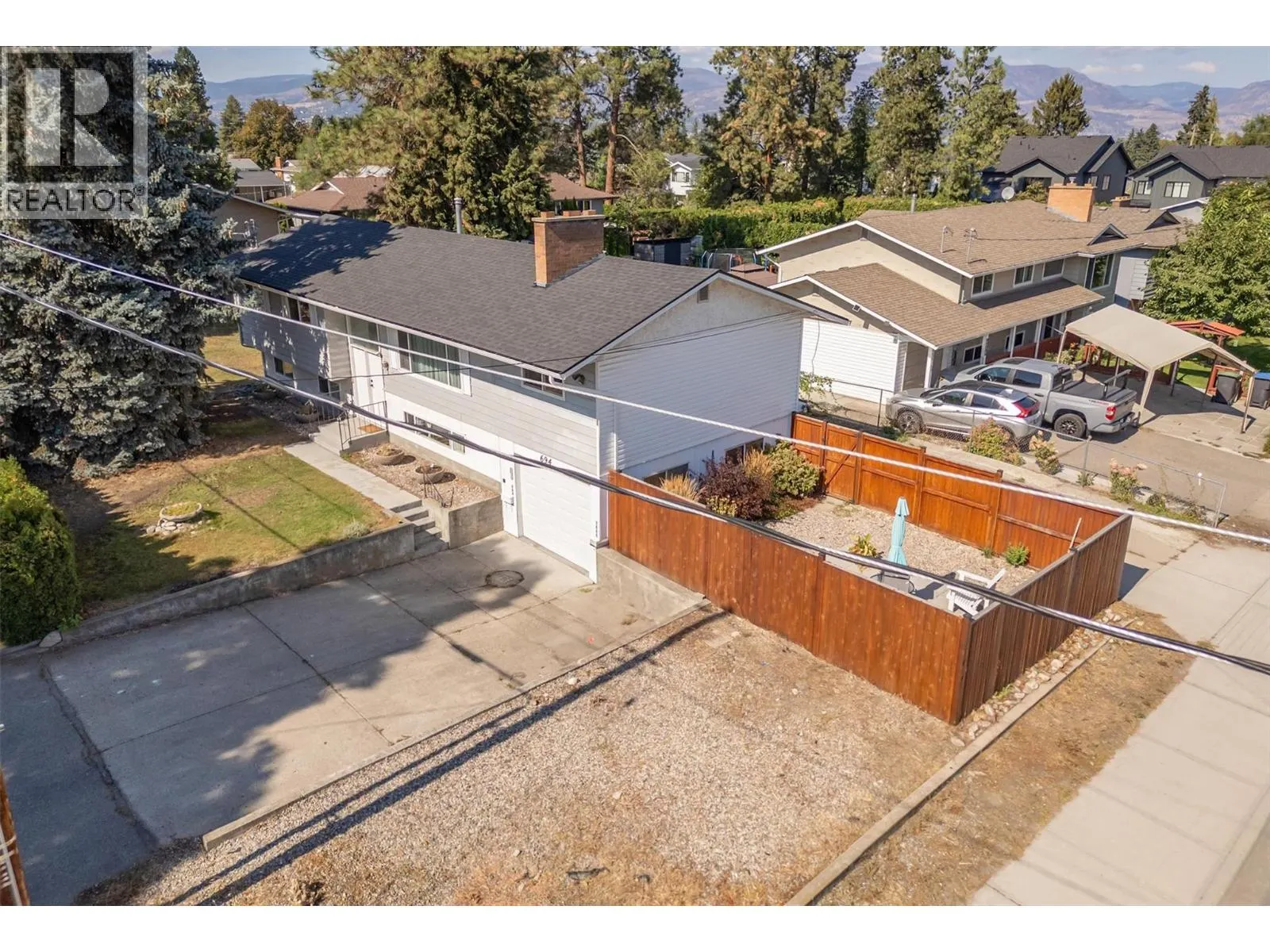 694 Tozer Avenue