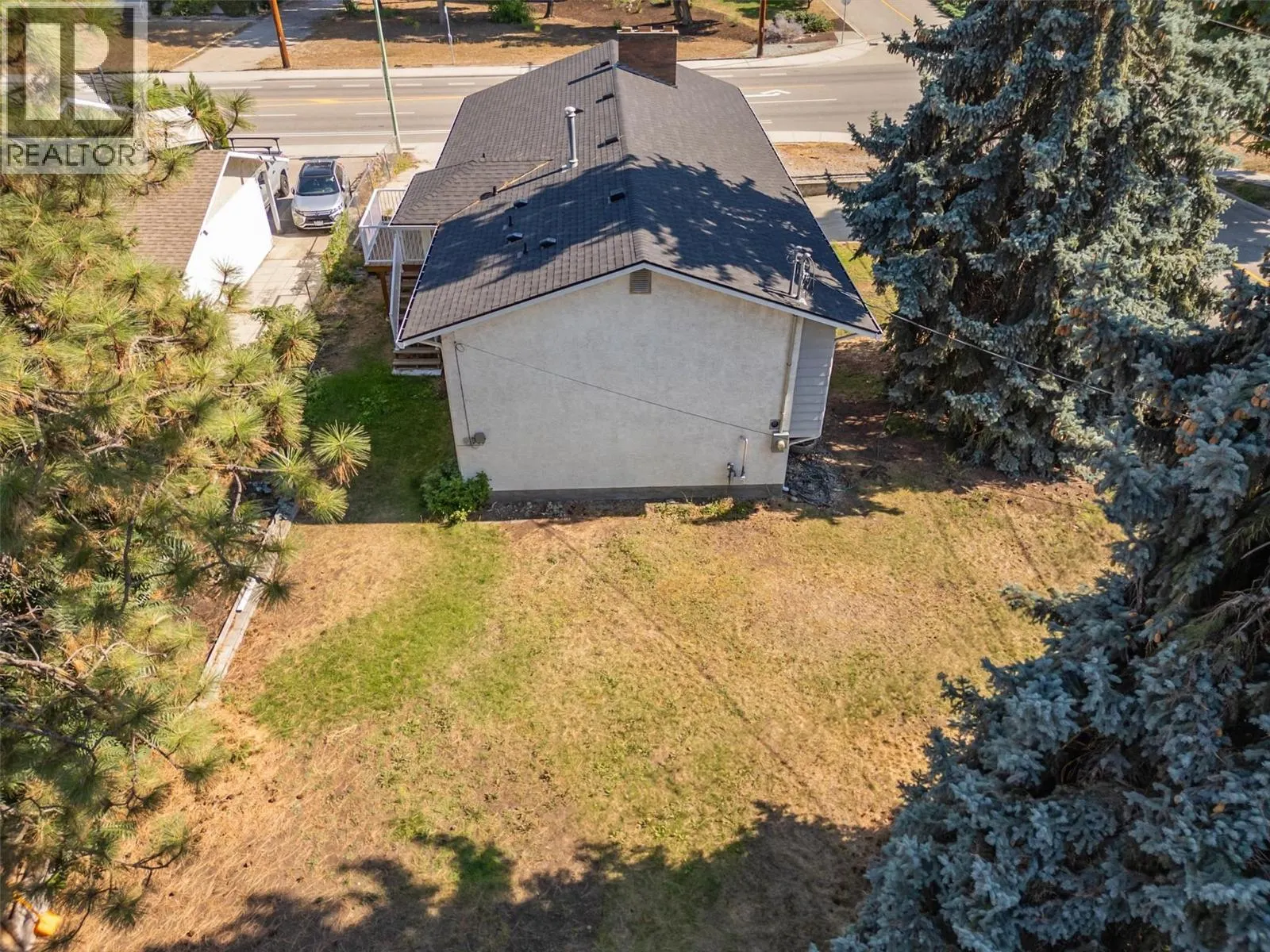 694 Tozer Avenue