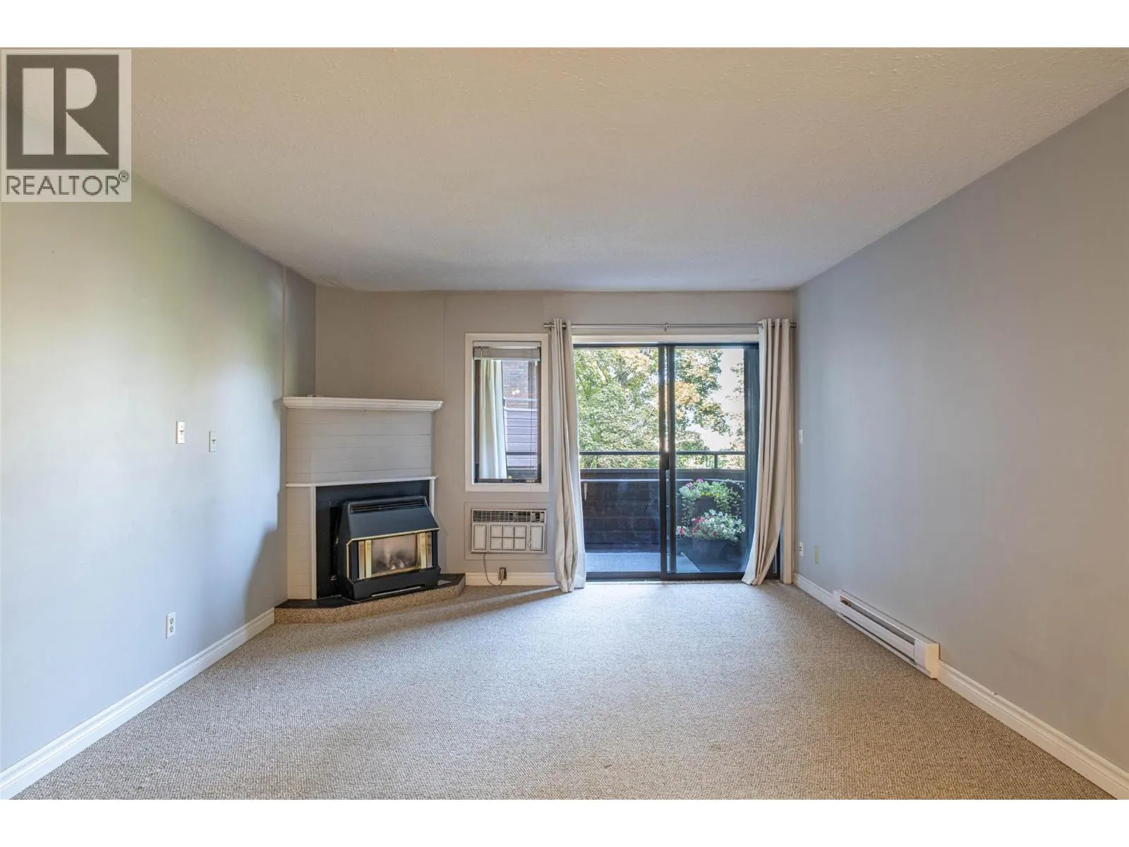 1801 32 Street Unit# 203