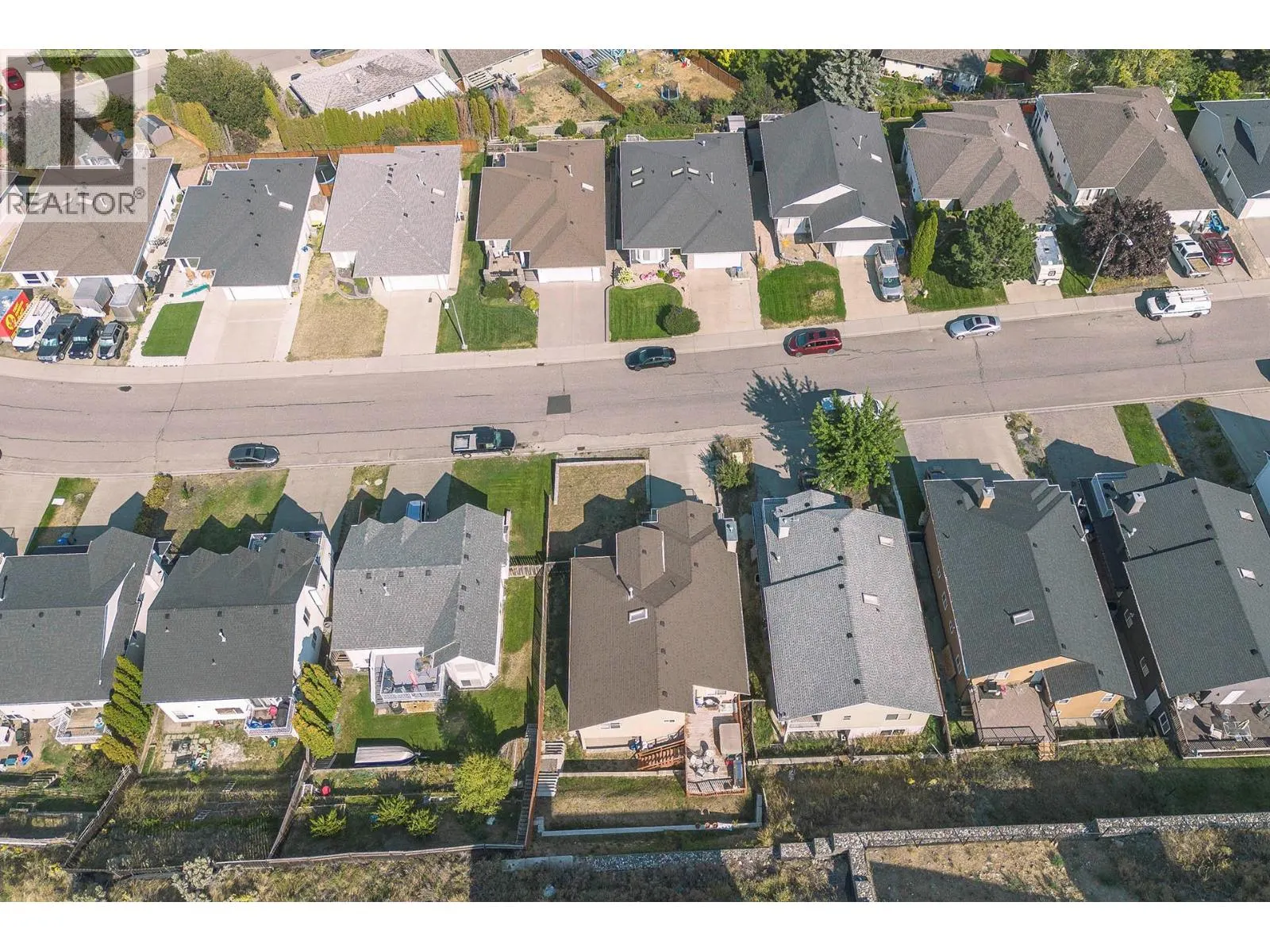 667 DUNROBIN Drive