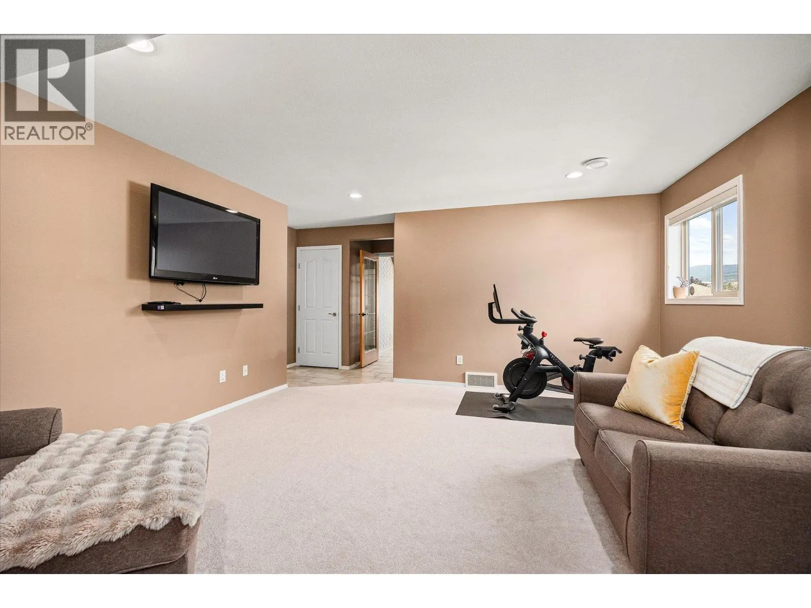 3425 East Boundary Road Unit# 12