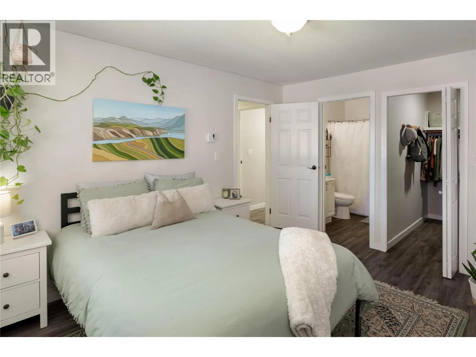 735 Cook Road Unit# 203C