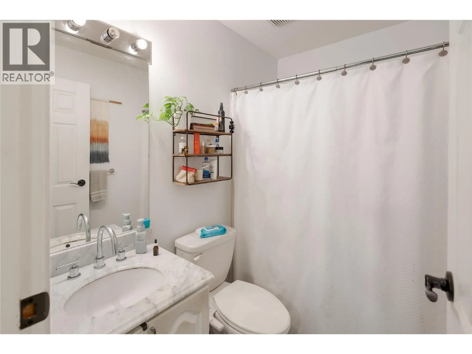 735 Cook Road Unit# 203C