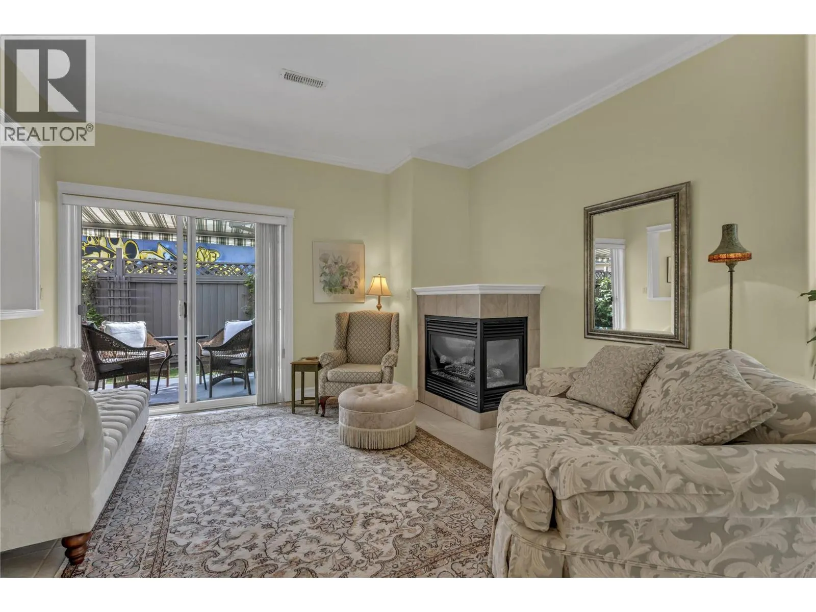 1078 BURNABY Avenue Unit# 105