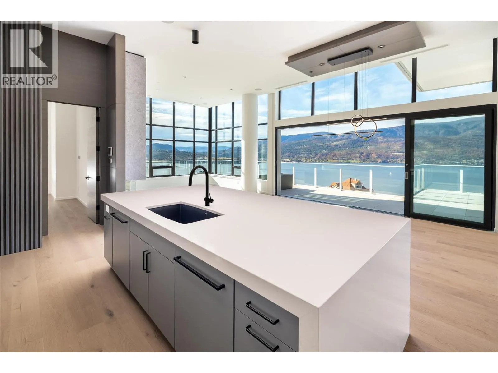 1181 Sunset Drive Unit# 2902
