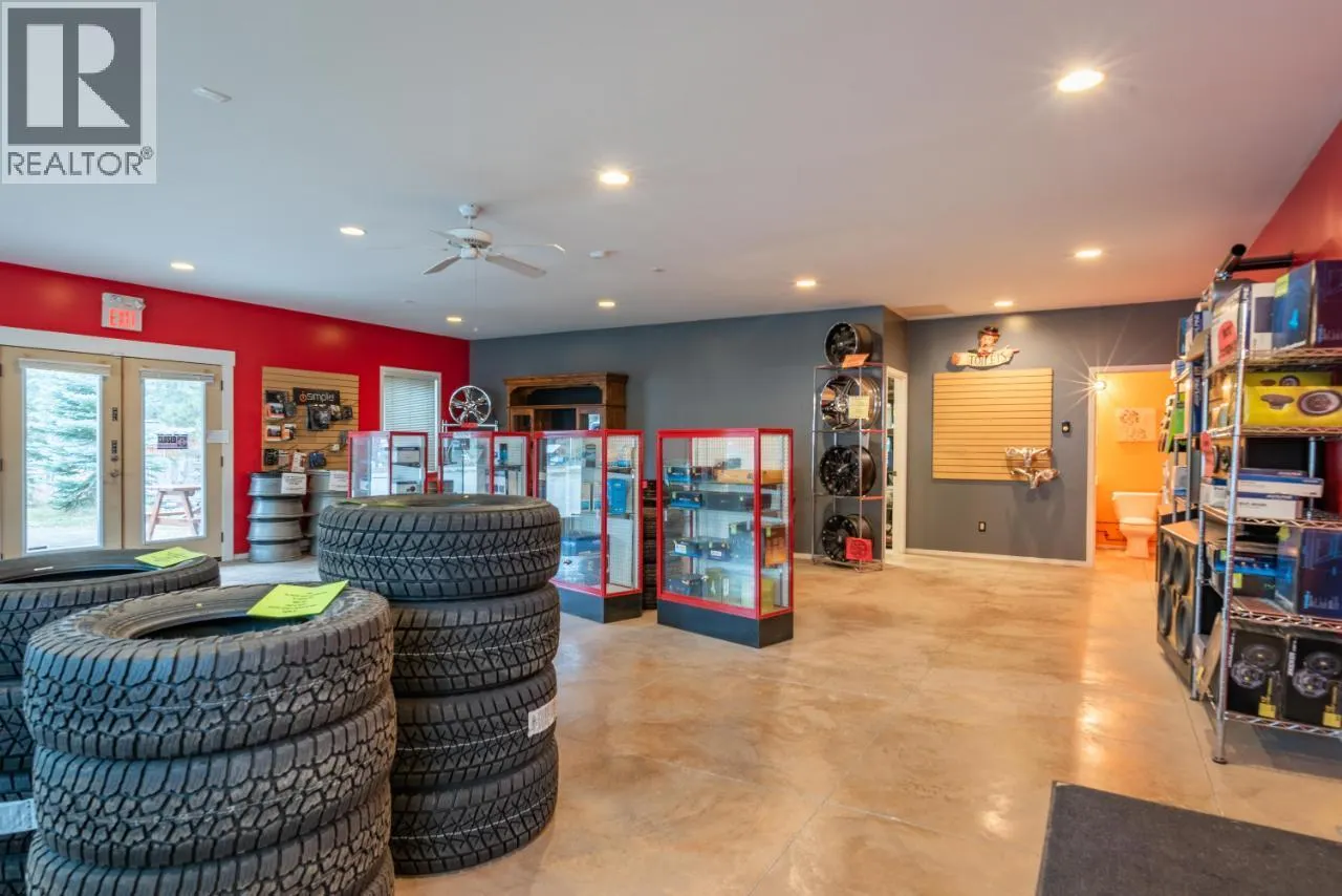1700 Sandner Frontage Road