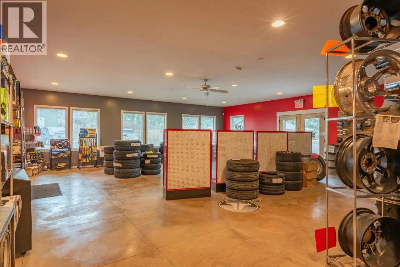 1700 Sandner Frontage Road