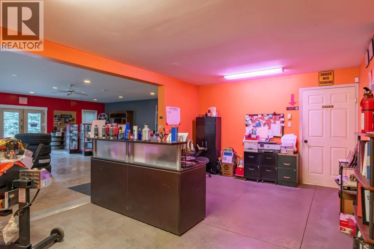 1700 Sandner Frontage Road