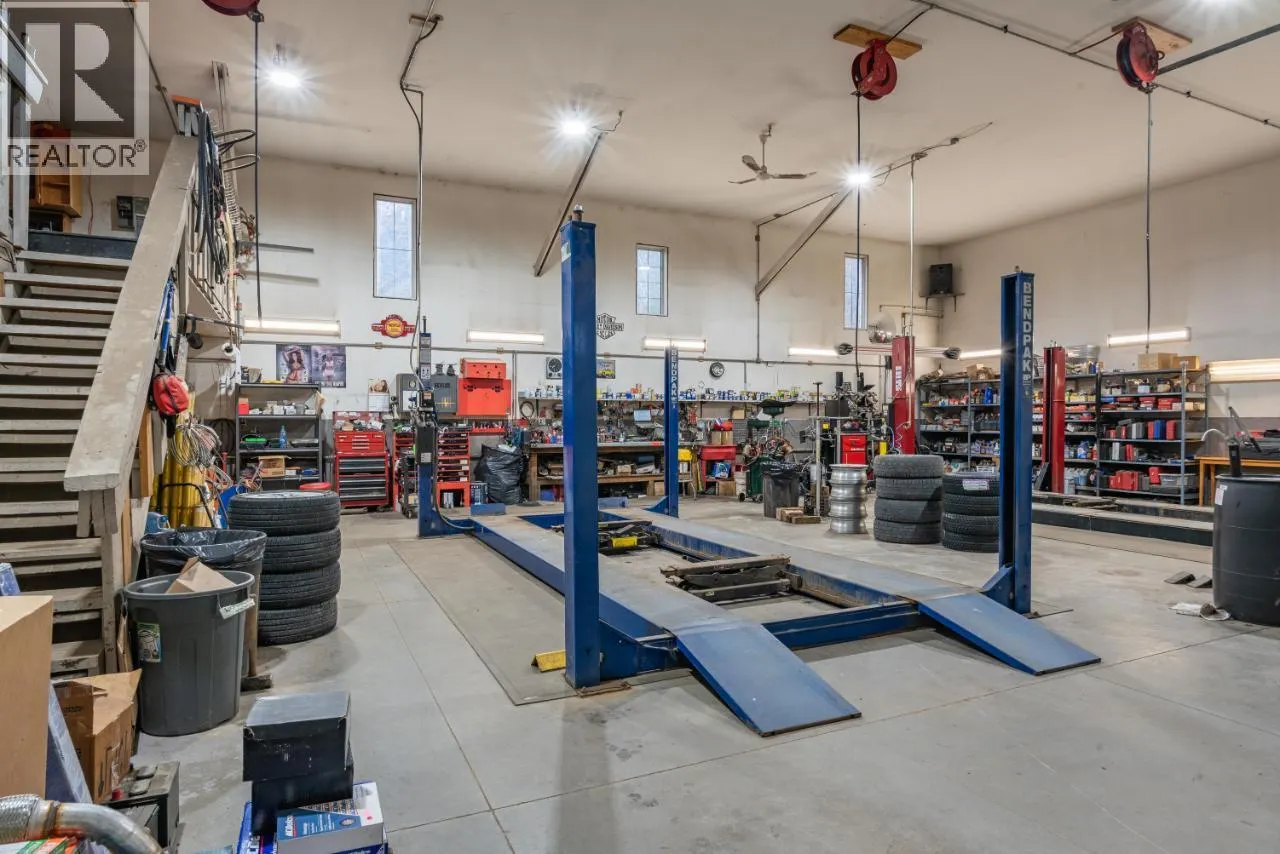 1700 Sandner Frontage Road