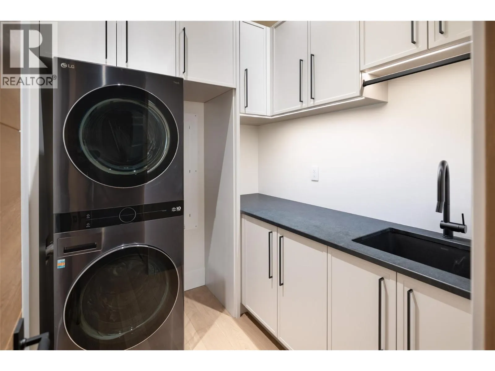 1191 Sunset Drive Unit# 3601