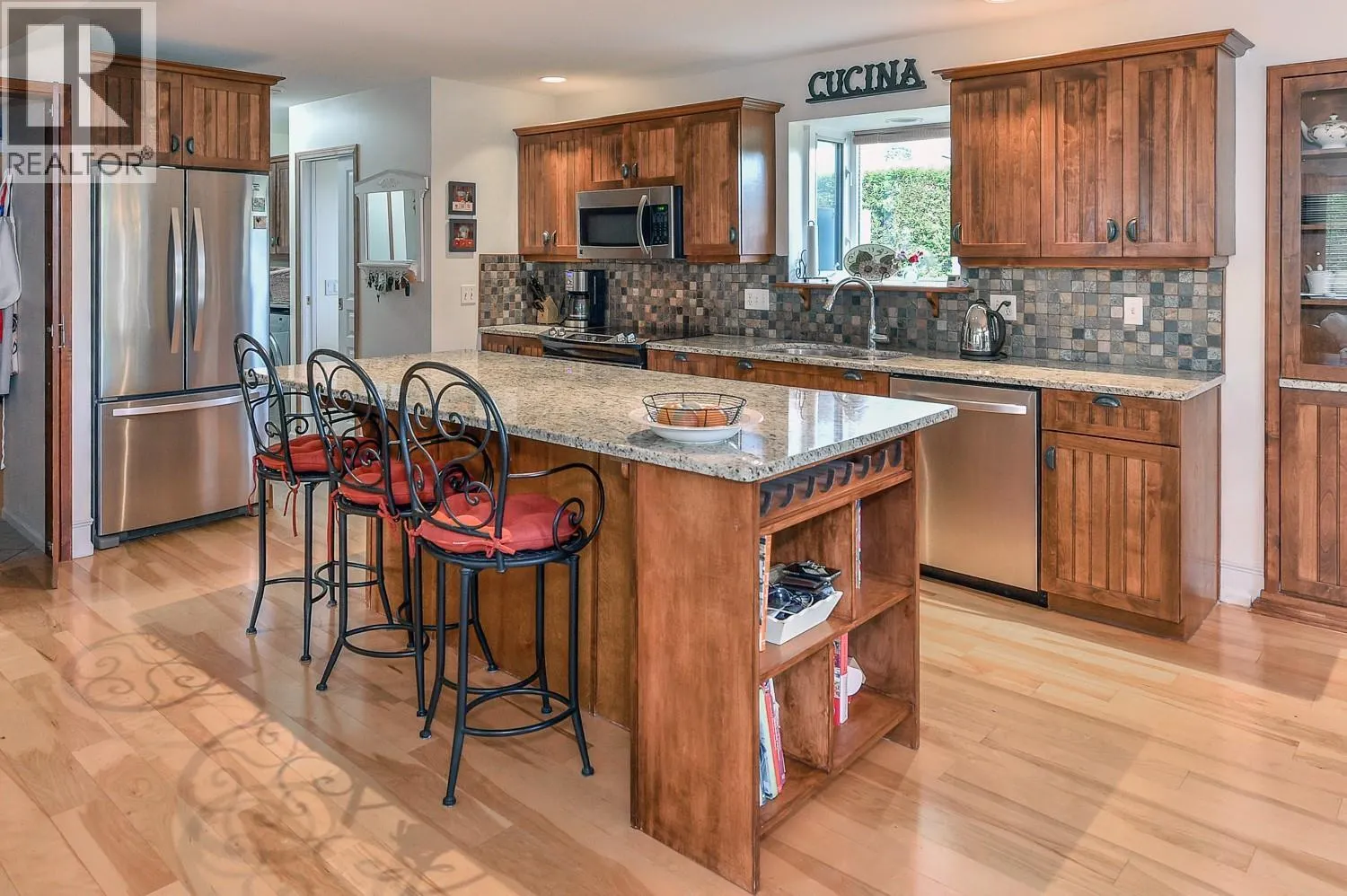 7372 Fintry Delta Road