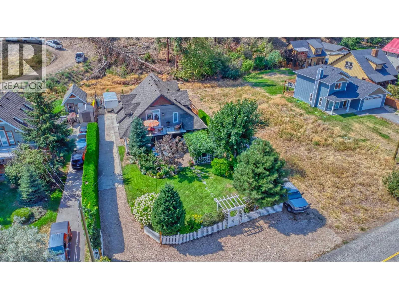 7372 Fintry Delta Road