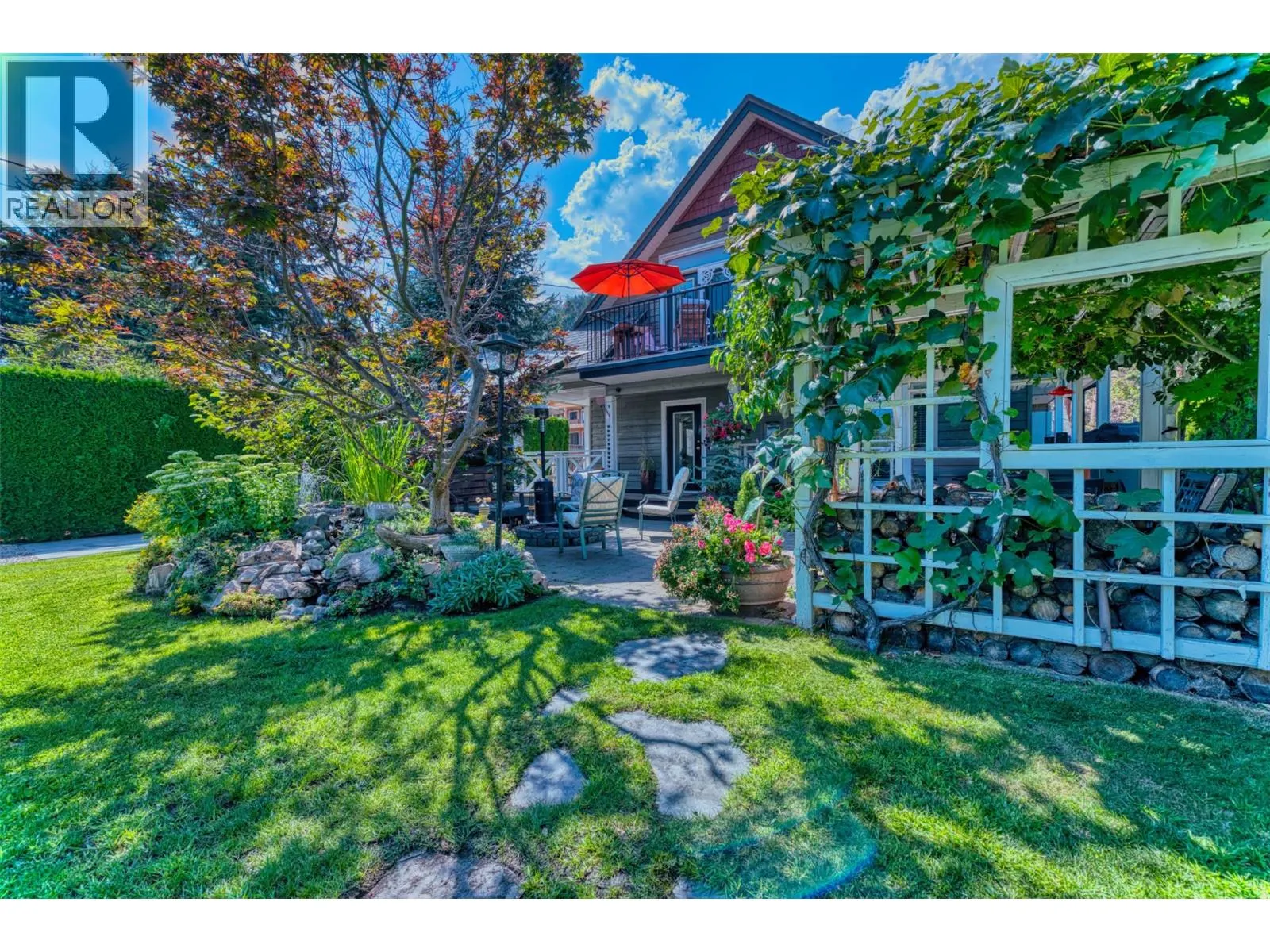 7372 Fintry Delta Road