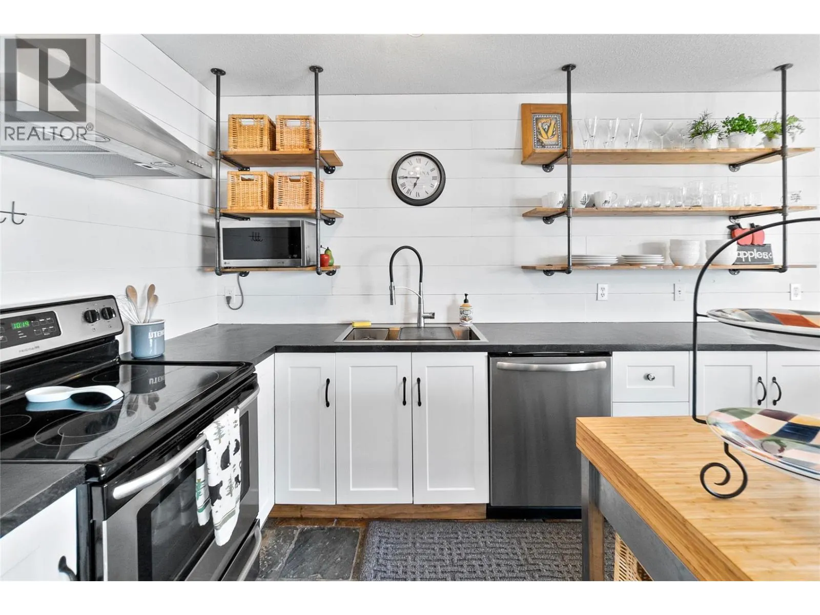40 Kettle View Road Unit# 437F