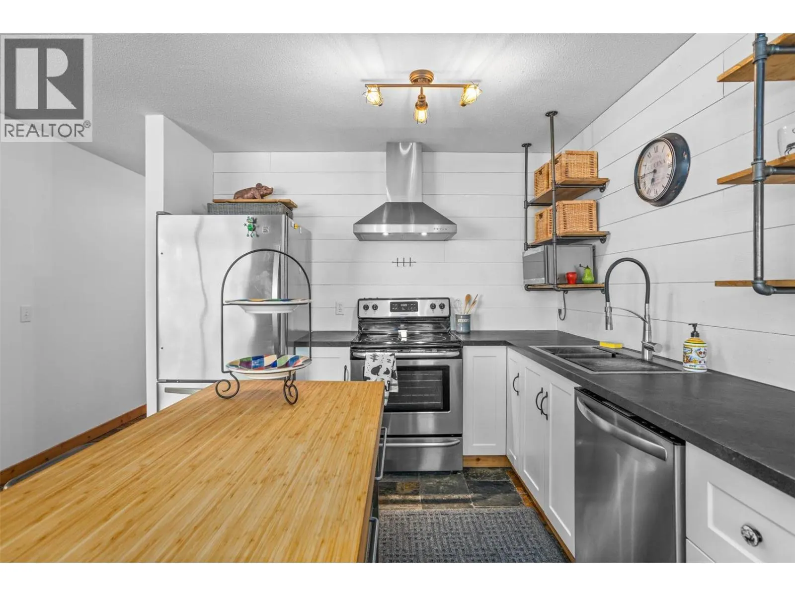 40 Kettle View Road Unit# 437F