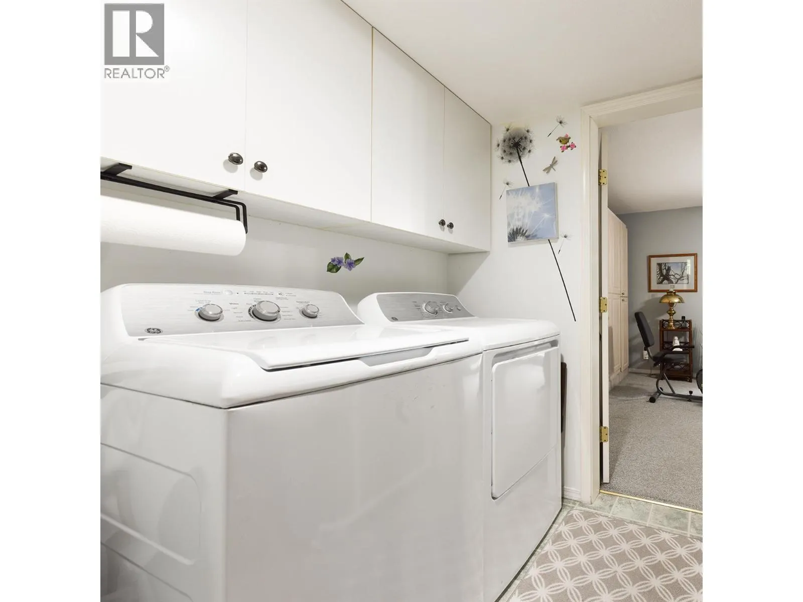 158 Green Avenue Unit# 105