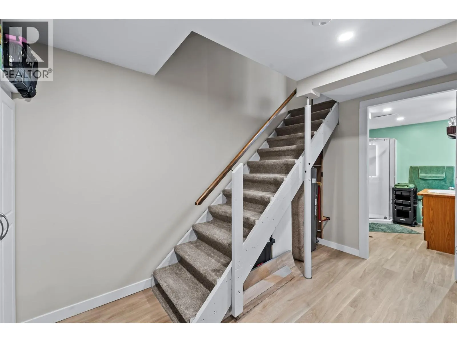 1605 SUMMIT Drive Unit# 57