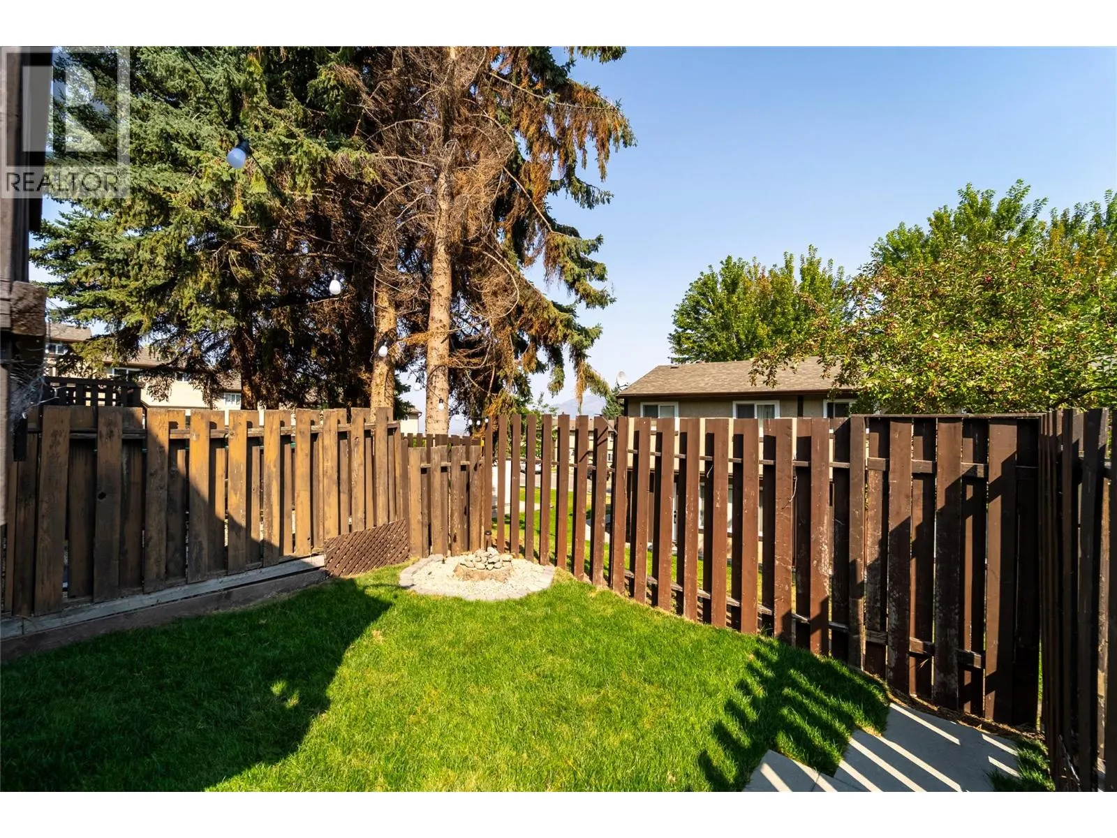 1605 SUMMIT Drive Unit# 57