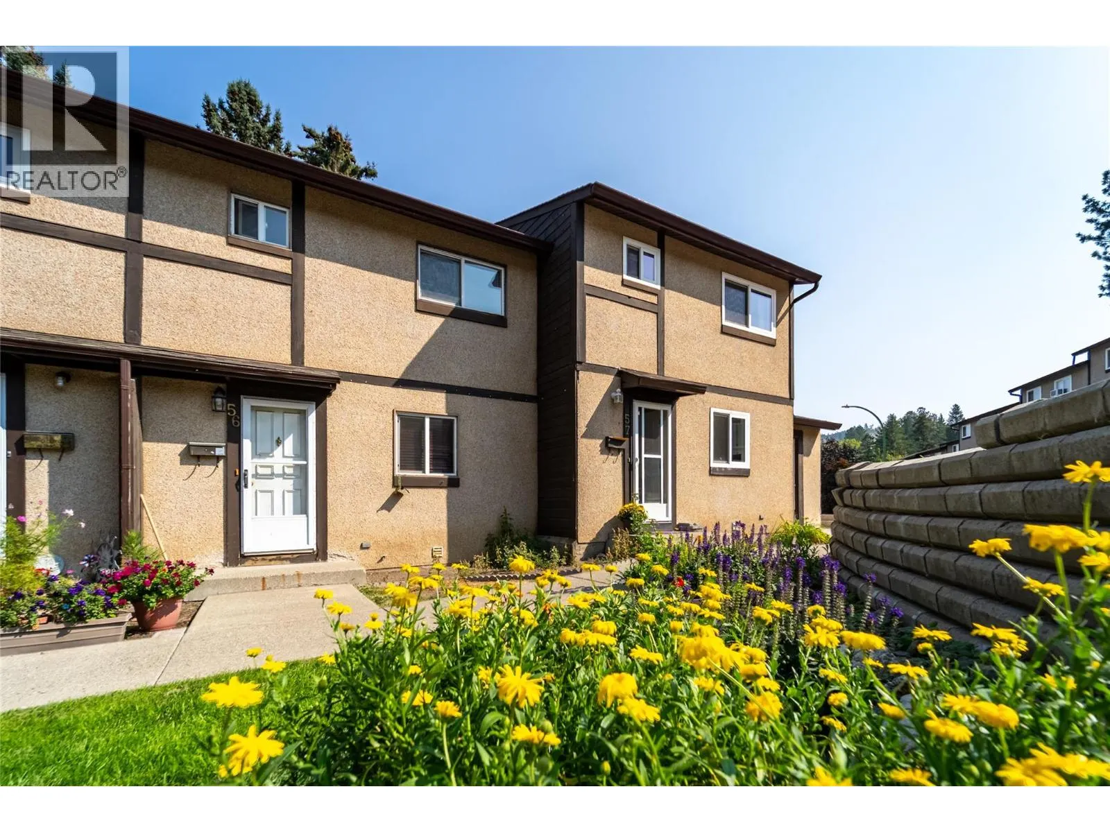 1605 SUMMIT Drive Unit# 57