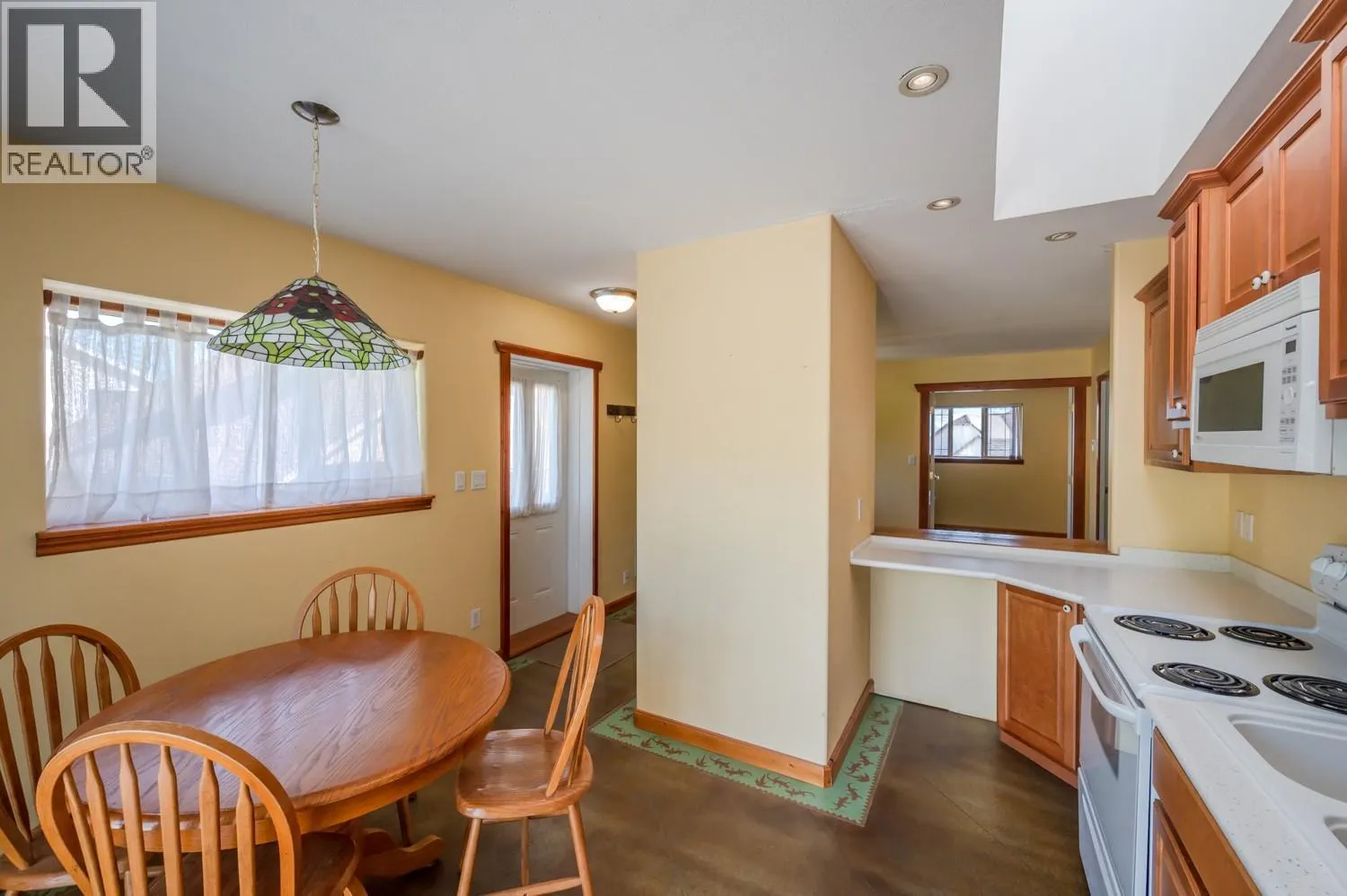 44 CACTUS Crescent