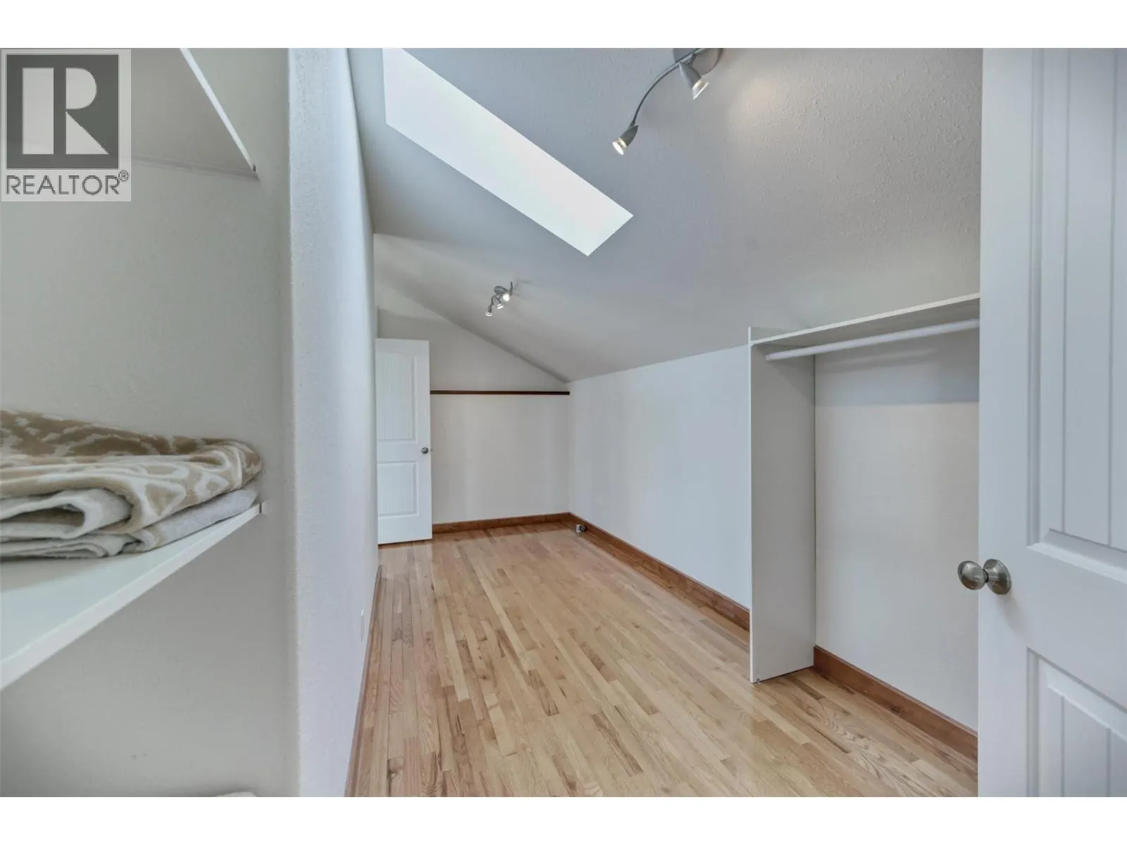 44 CACTUS Crescent