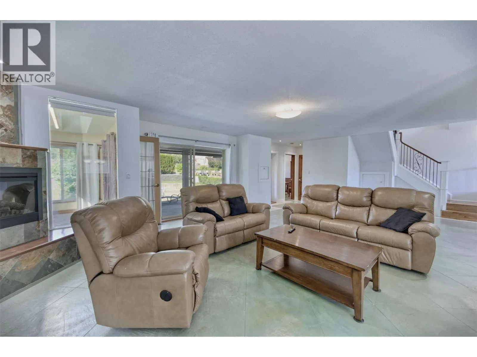 44 CACTUS Crescent