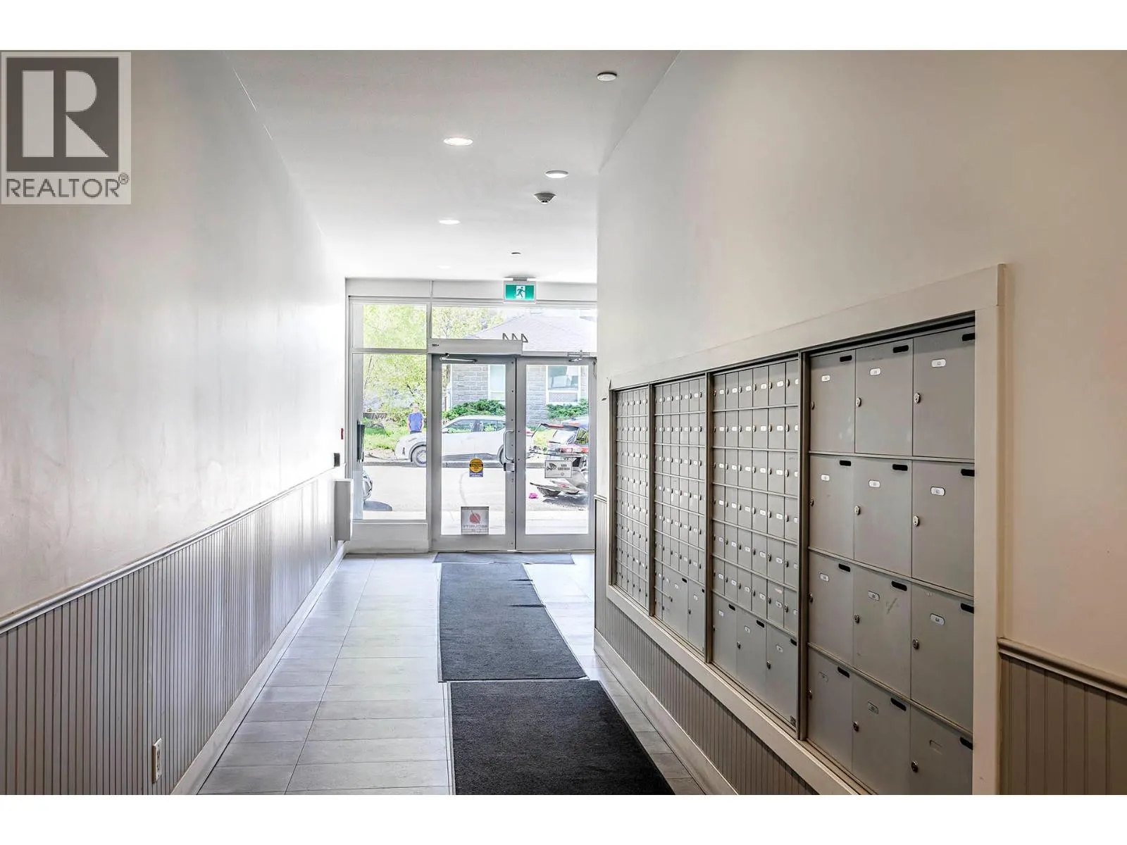 444 ST PAUL Street Unit# 613