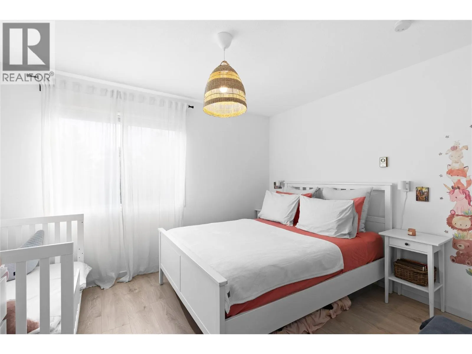 3160 De Montreuil Court Unit# 406