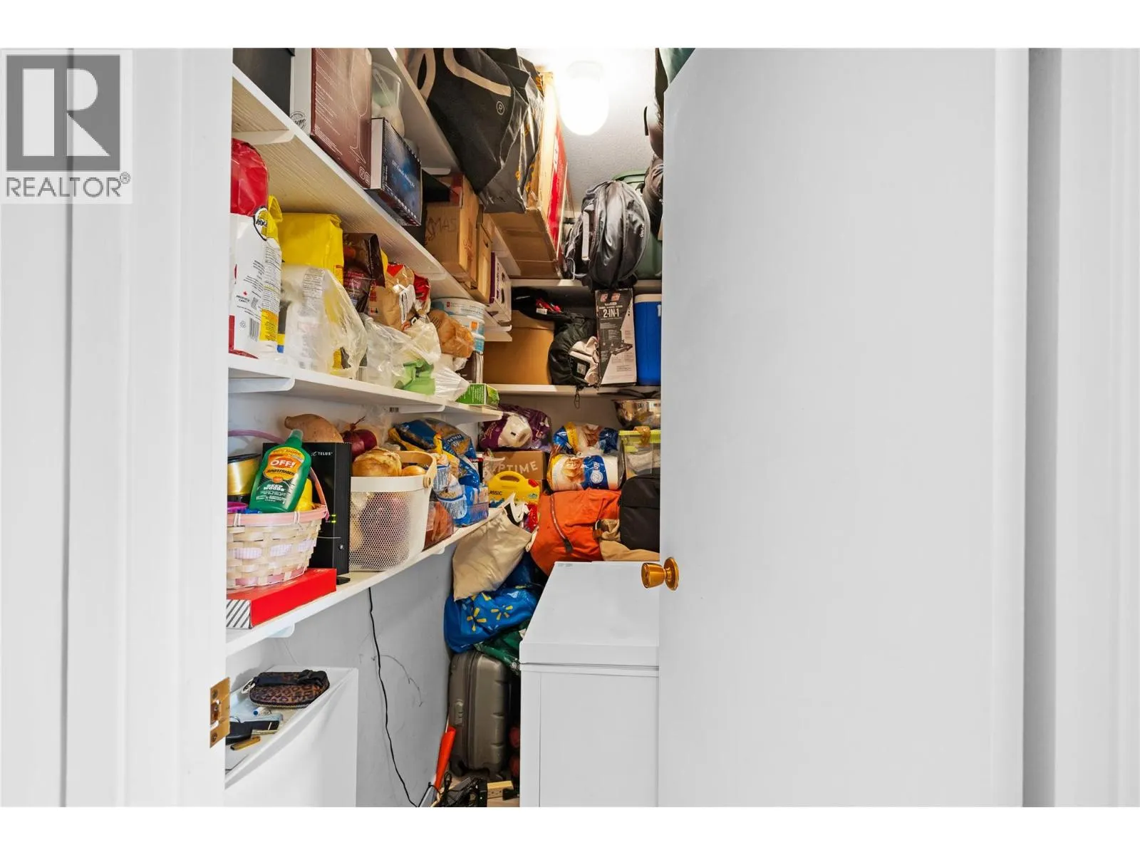 3160 De Montreuil Court Unit# 406