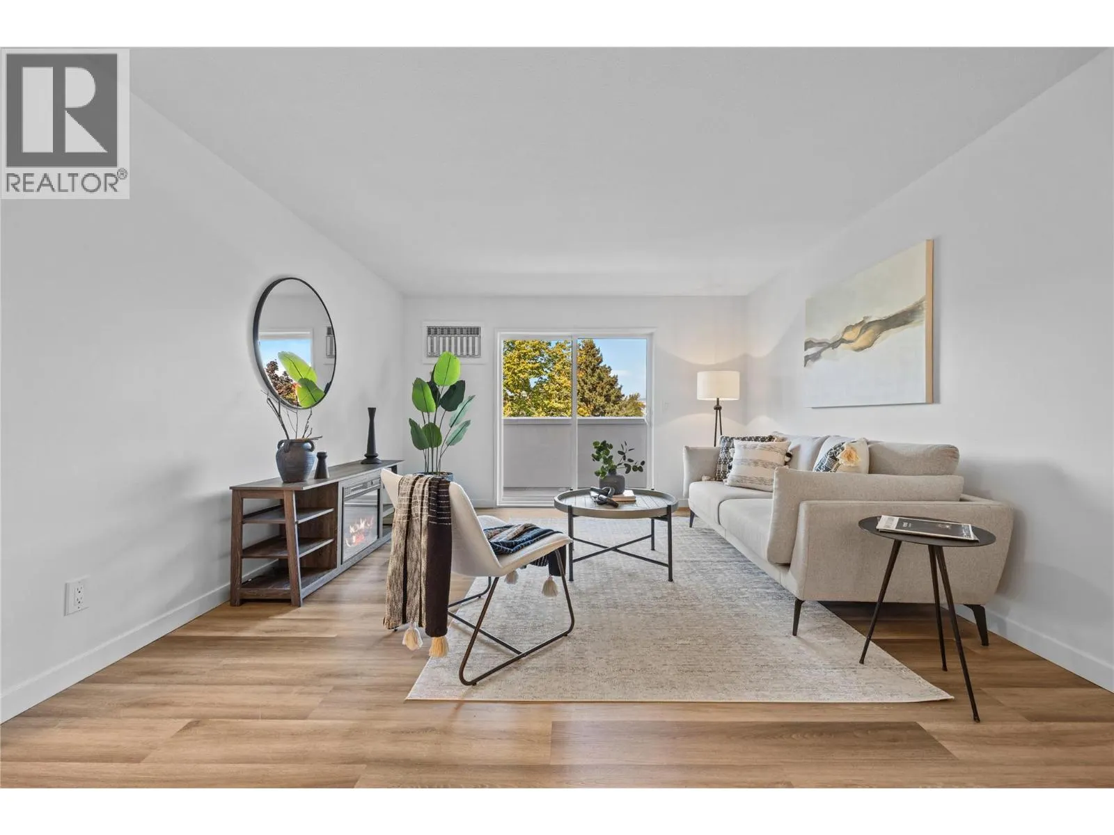 3180 De Montreuil Court Unit# 310