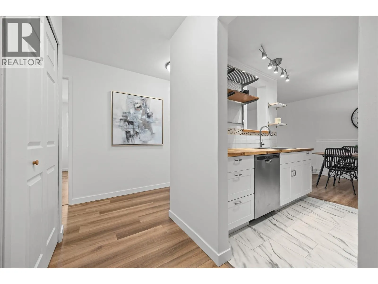 3180 De Montreuil Court Unit# 310