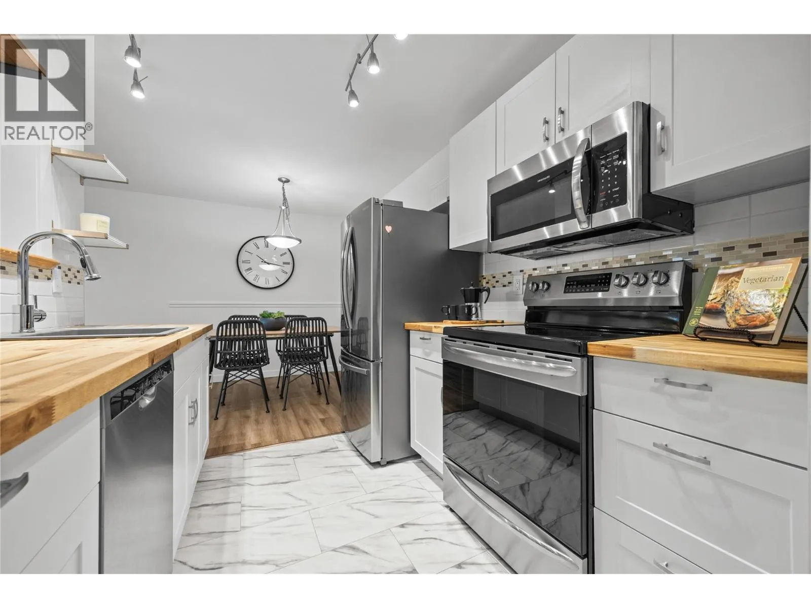 3180 De Montreuil Court Unit# 310