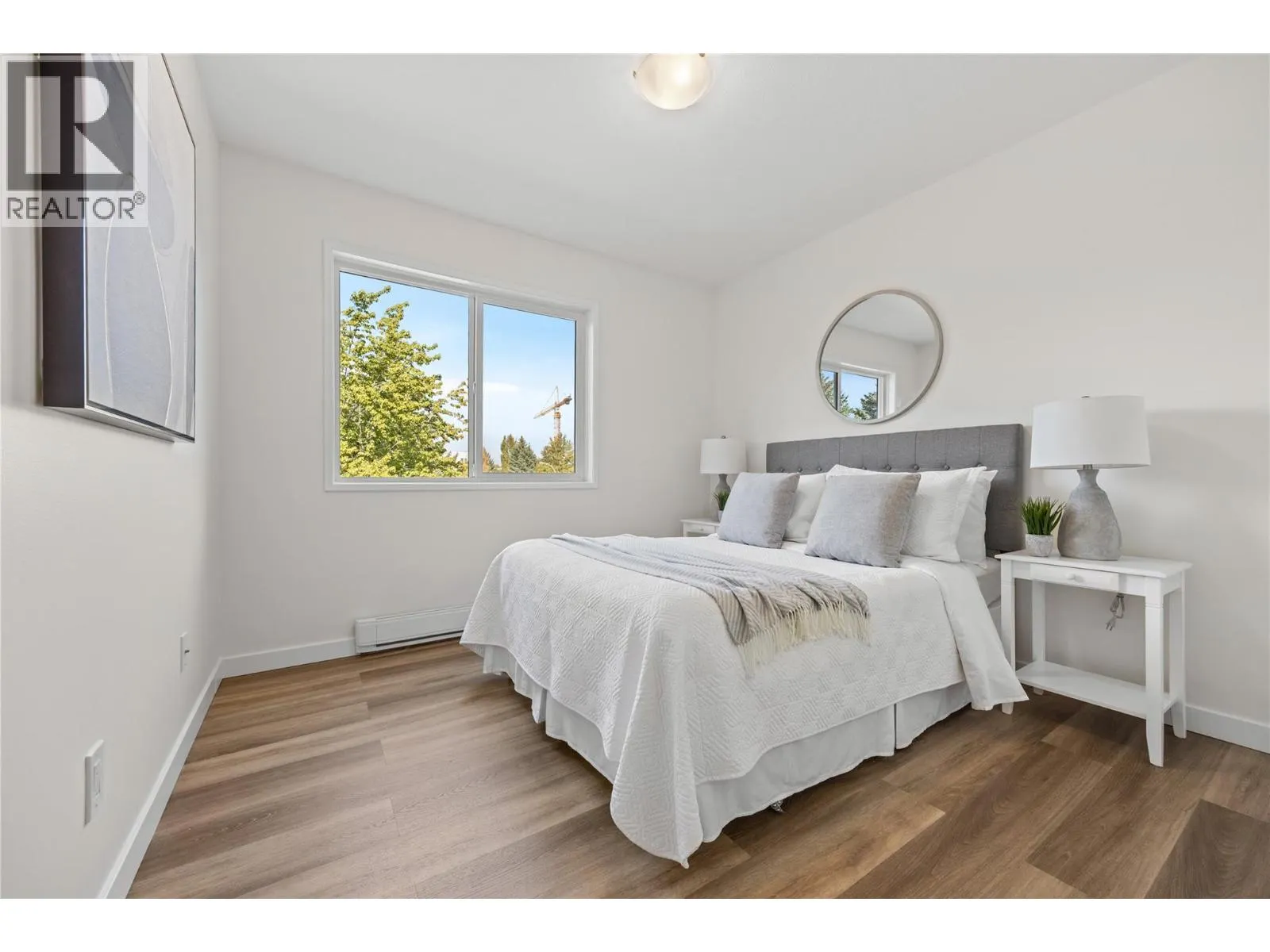 3180 De Montreuil Court Unit# 310