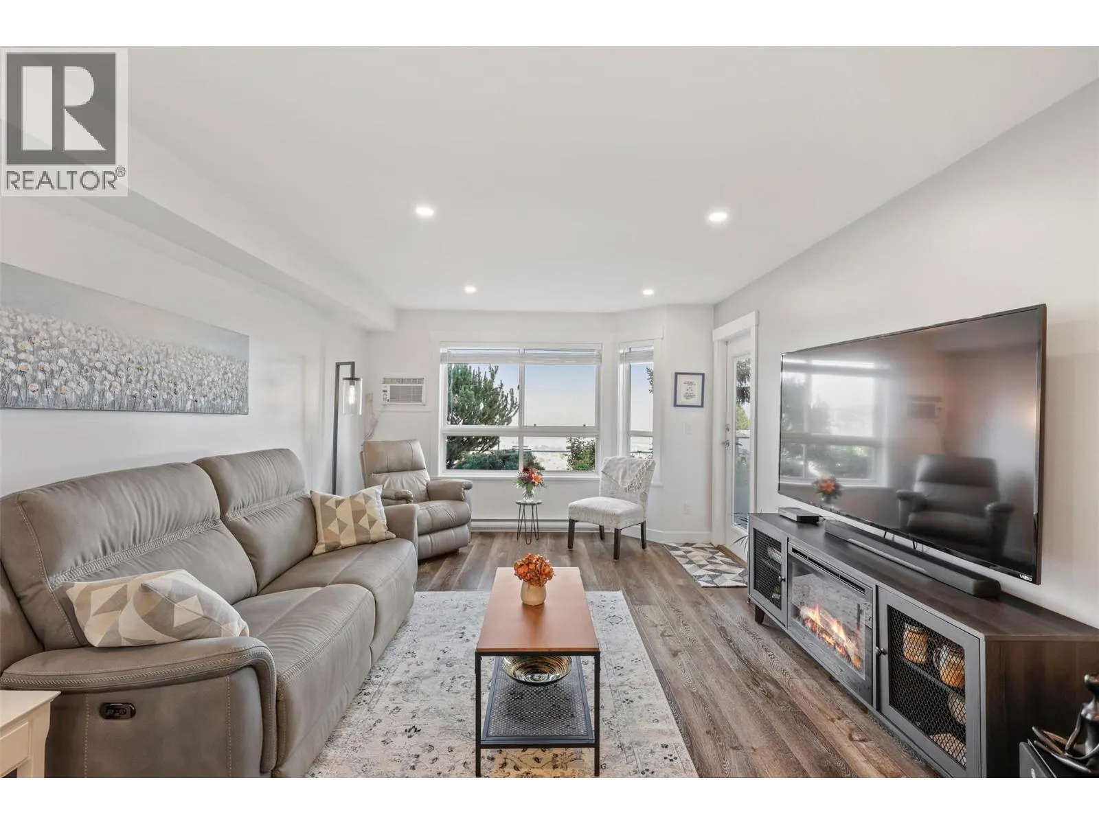 2025 Pacific Way Unit# 103