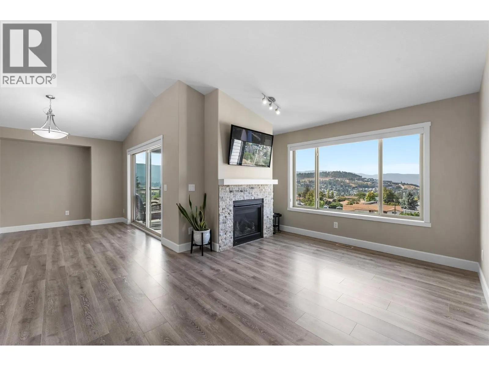 1342 Shaunna Road Unit# 5