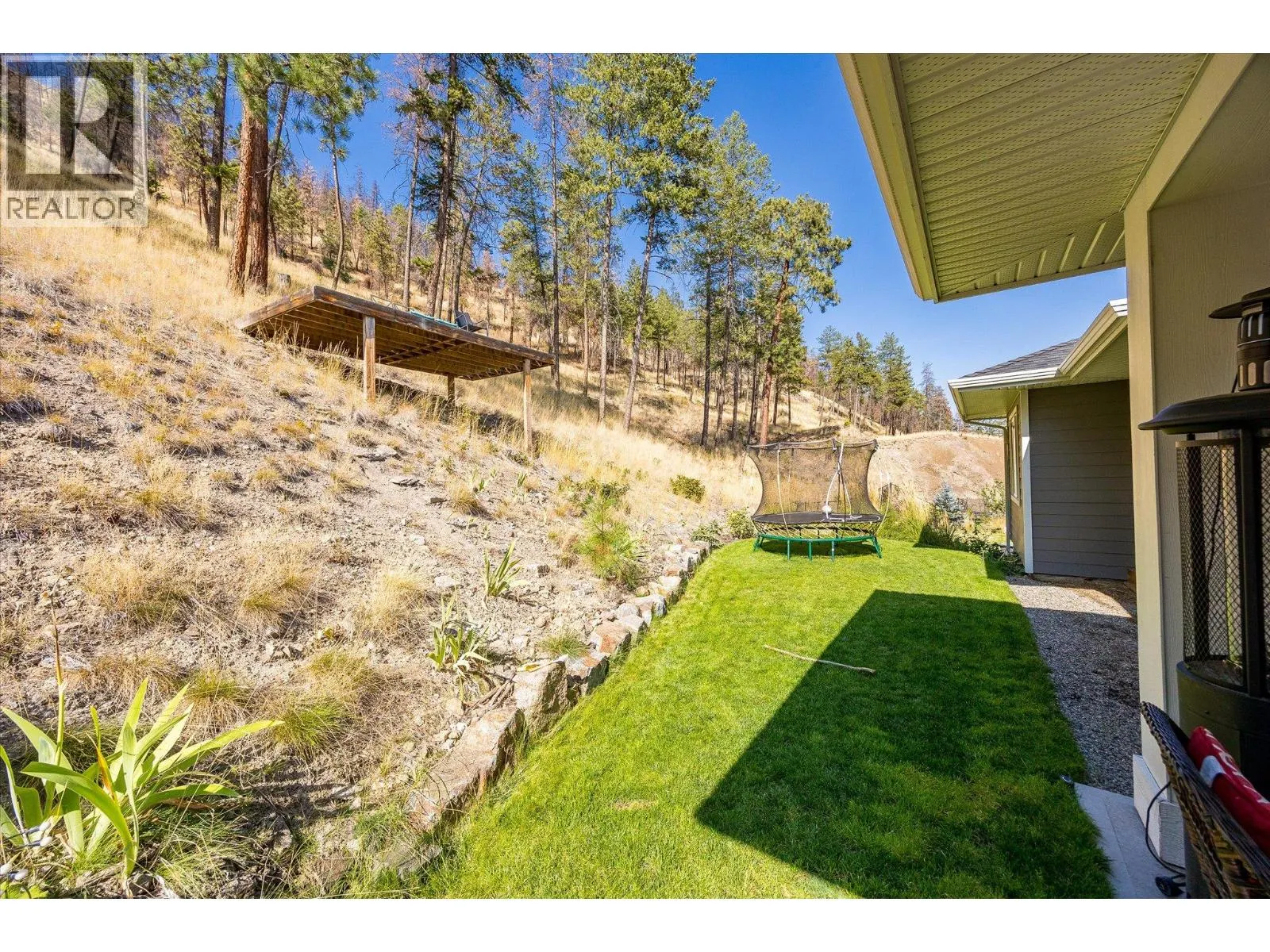 218 Upper Canyon Drive N