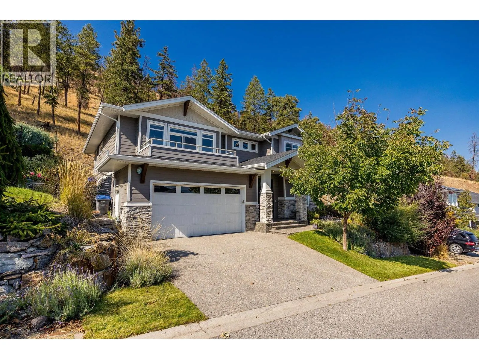 218 Upper Canyon Drive N