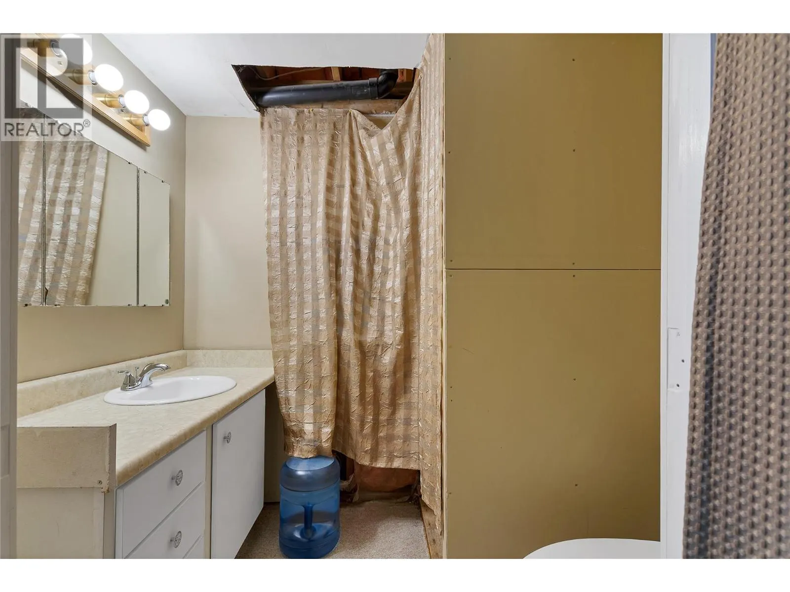 7171 Dixon Dam Road Unit# 18
