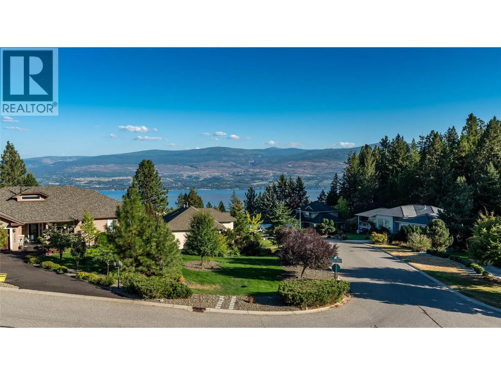 3065 Lakeview Cove Road
