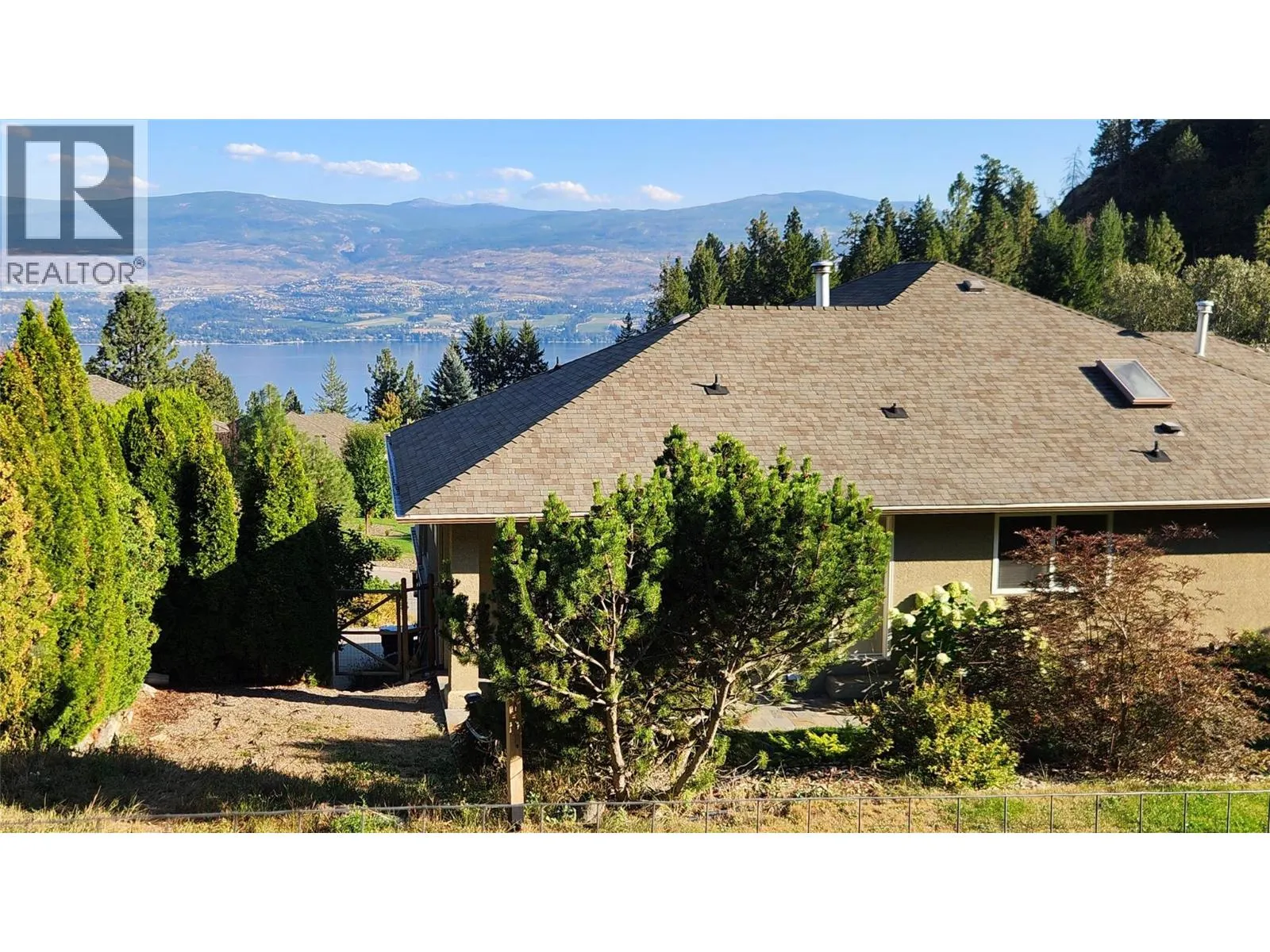3065 Lakeview Cove Road