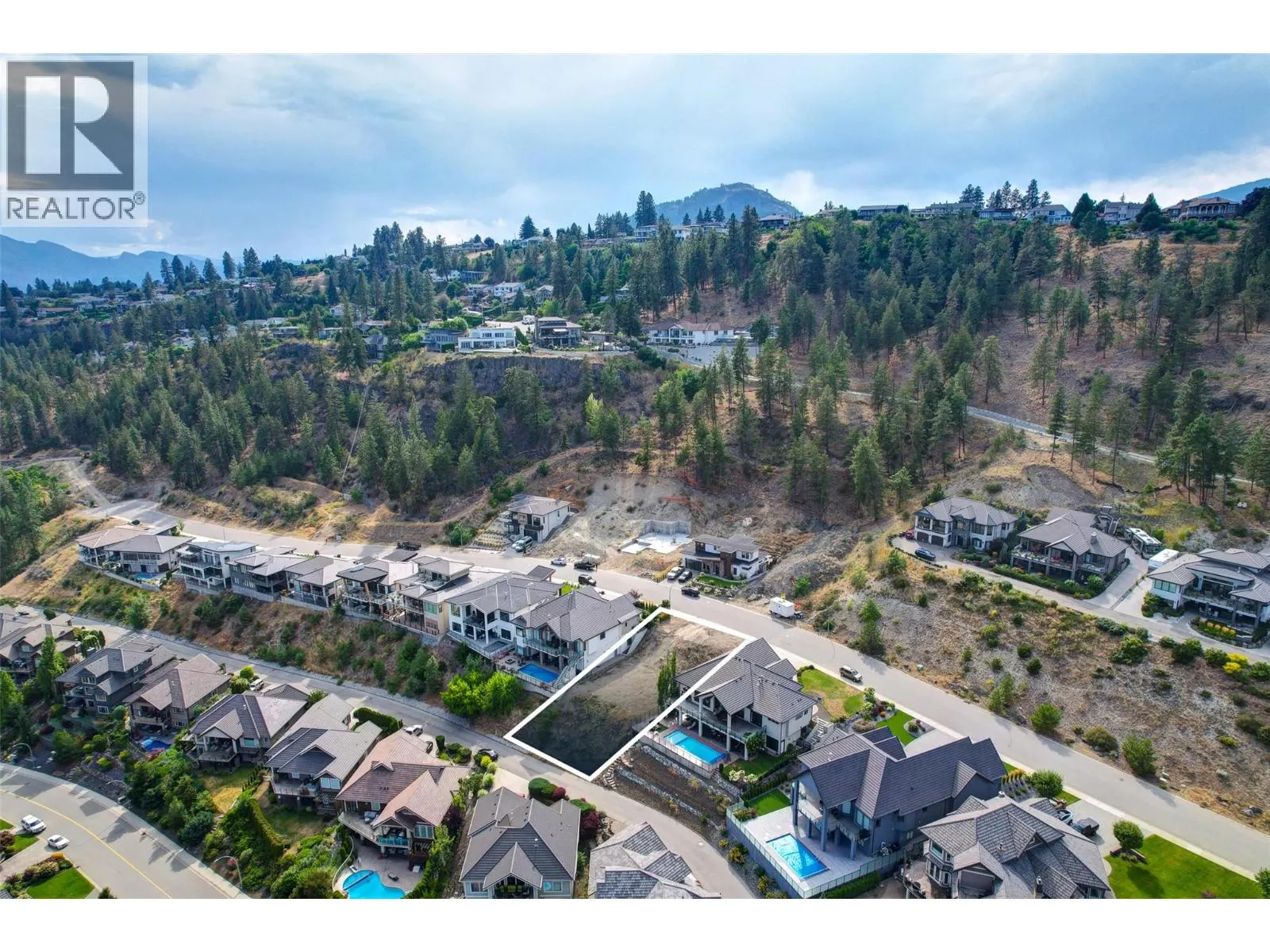 2571 Casa Palmero Drive